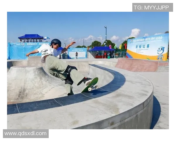 黄秀英专访:揭秘滑板运动成功背后的秘诀与故事 黄秀英专访:揭秘滑板运动成功背后的秘诀与故事