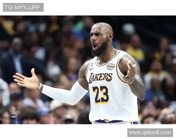 NBA7号球衣背后的足球明星传奇与荣耀之路探秘
