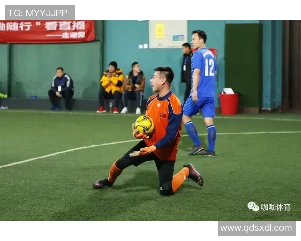 中国足球明星训练视频揭秘球技提升秘诀与训练日常分享