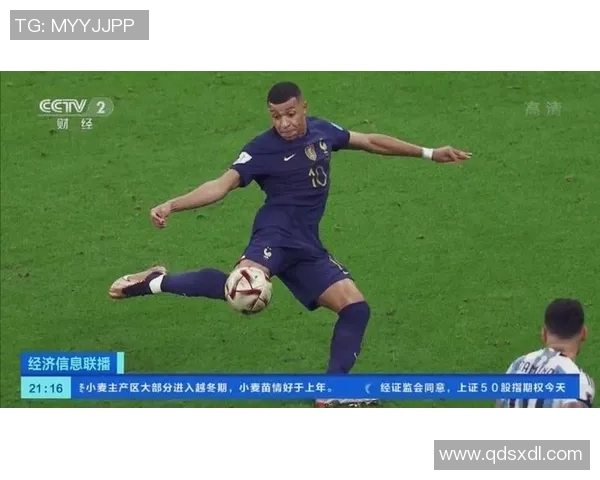 全球足球巨星领奖榜单揭晓谁是当今足坛的最高荣誉获得者 全球足球巨星领奖榜单揭晓谁是当今足坛的最高荣誉获得者